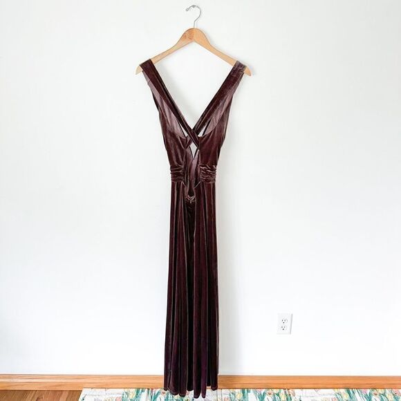 Revelry Women’s Dylan Velvet Criss Cross Open Back Bridesmaids Dress in Dusty Pu - Picture 3 of 12